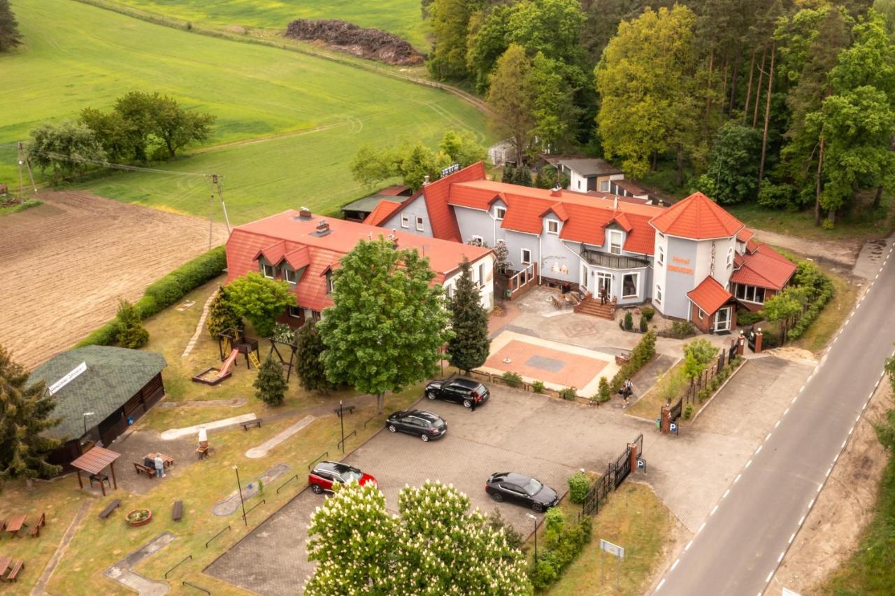 Hotel Zdrojewo Nowe Buitenkant foto